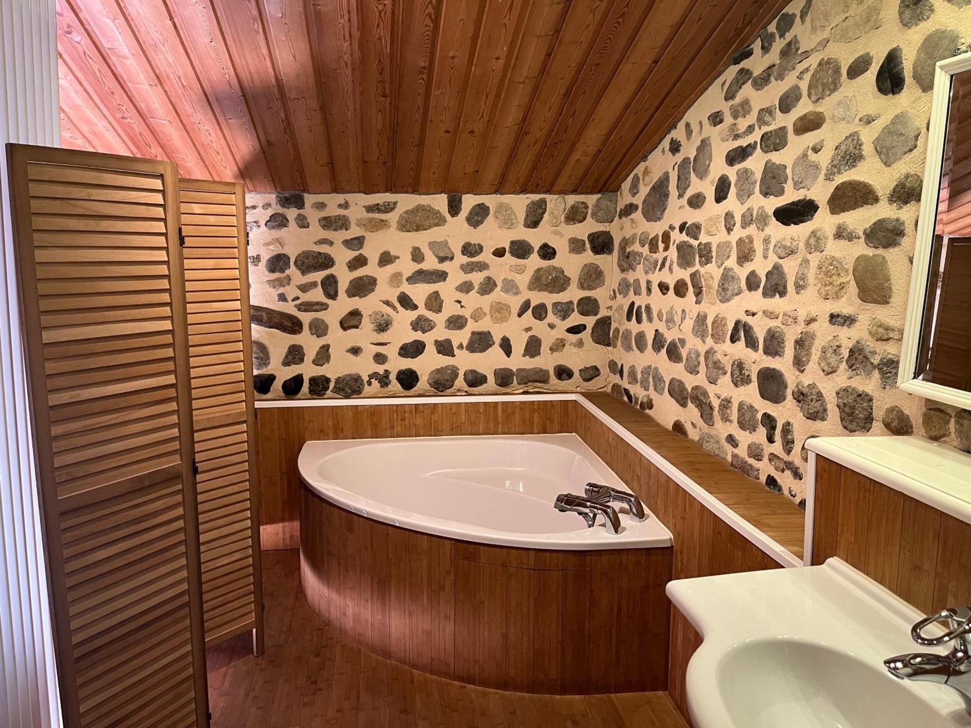 La Cour Carree Hotell Perrier Eksteriør bilde