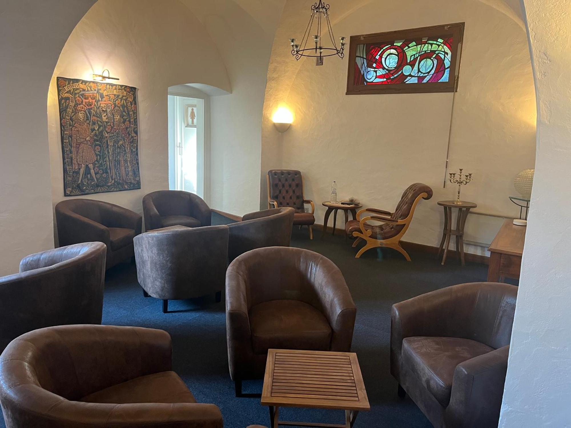 La Cour Carree Hotell Perrier Eksteriør bilde